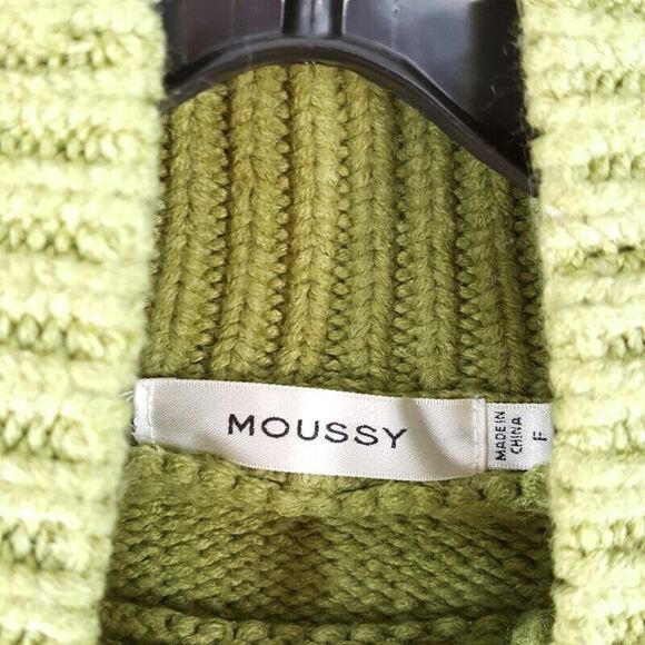 MOUSSY Womens Sweater Free Size Green Pullover Turtleneck Chunky Knit Thumbhole - Picture 2 of 7